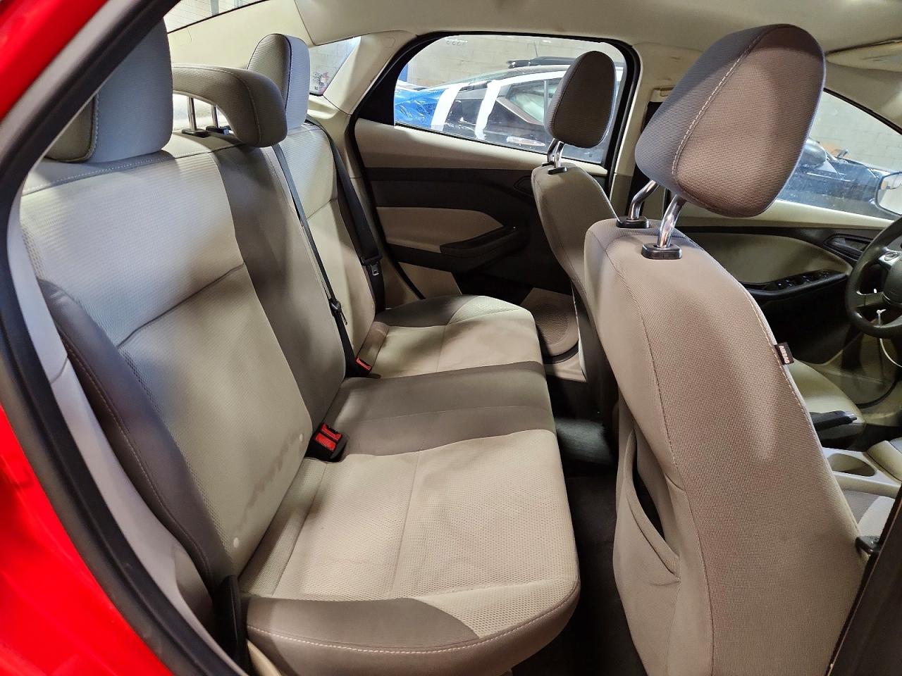 2012 FORD FOCUS