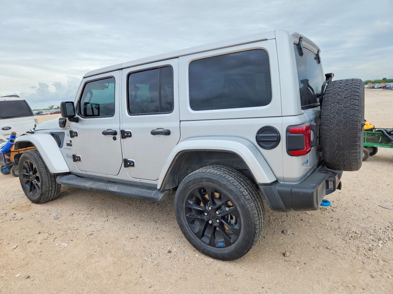 2022 JEEP WRANGLER