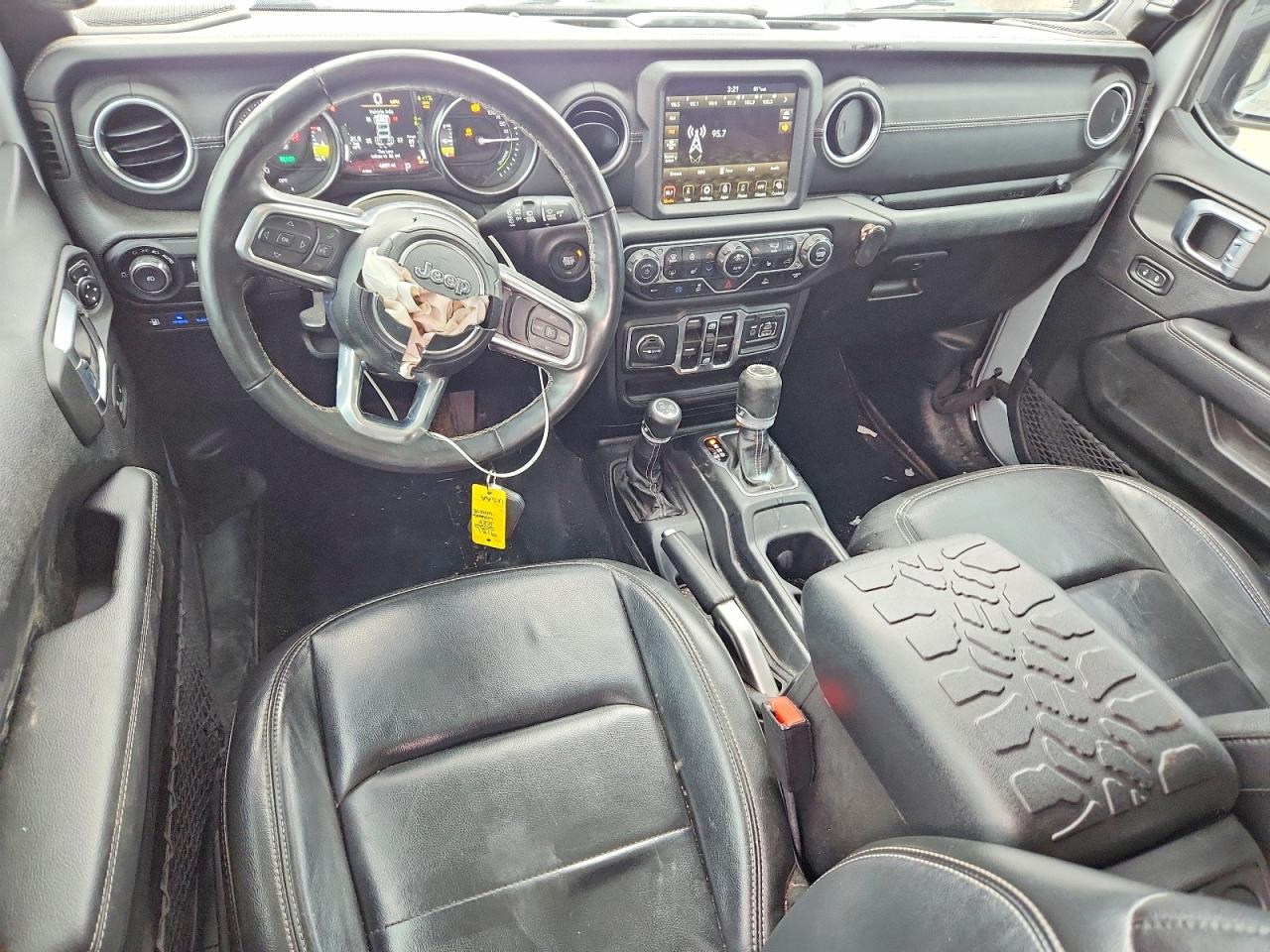 2022 JEEP WRANGLER