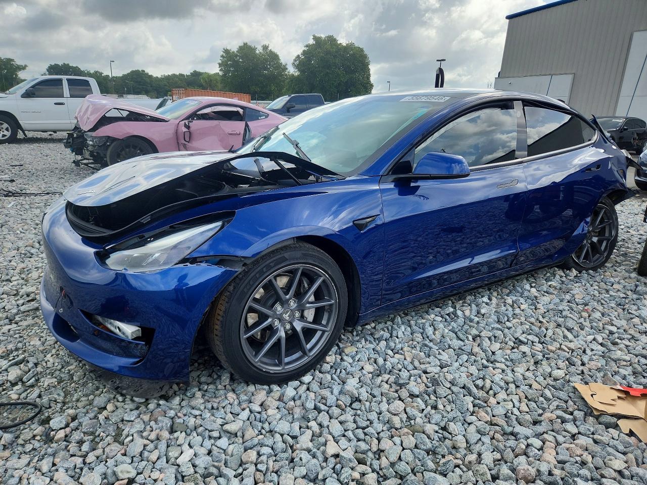 2021 TESLA MODEL 3