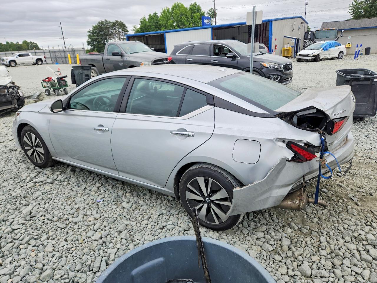 2022 NISSAN ALTIMA