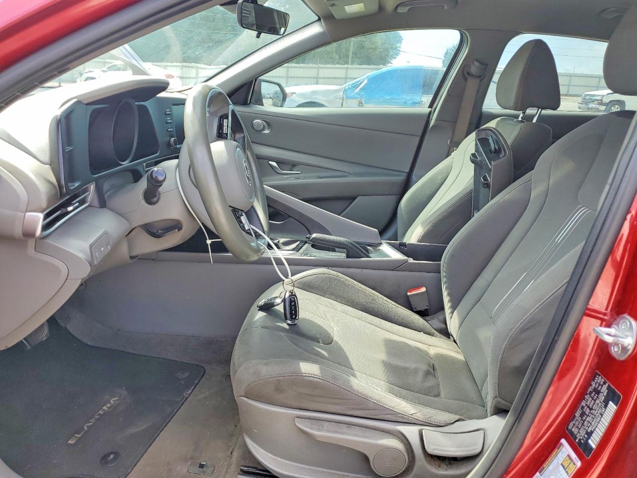 2023 HYUNDAI ELANTRA