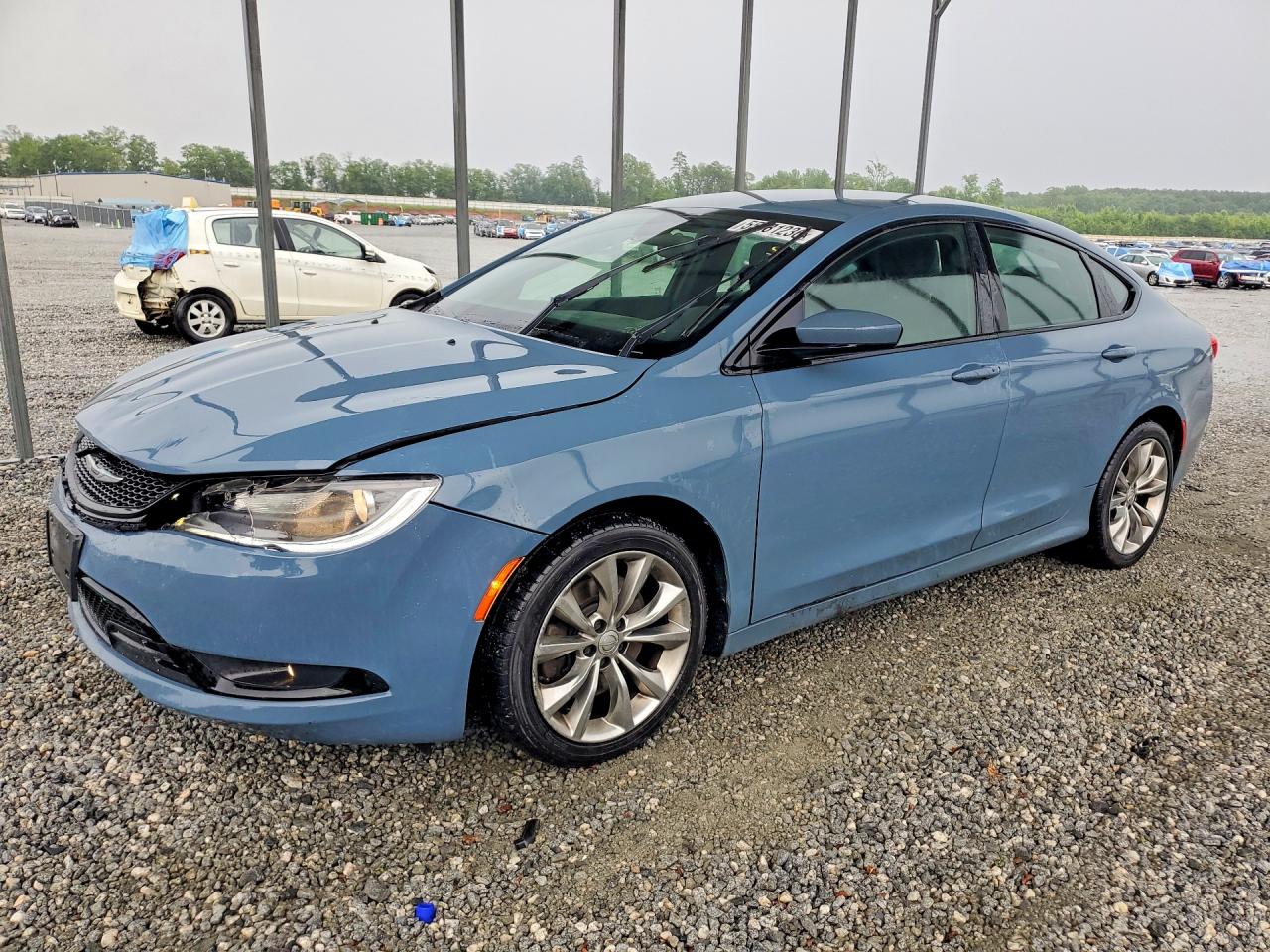2015 CHRYSLER 200
