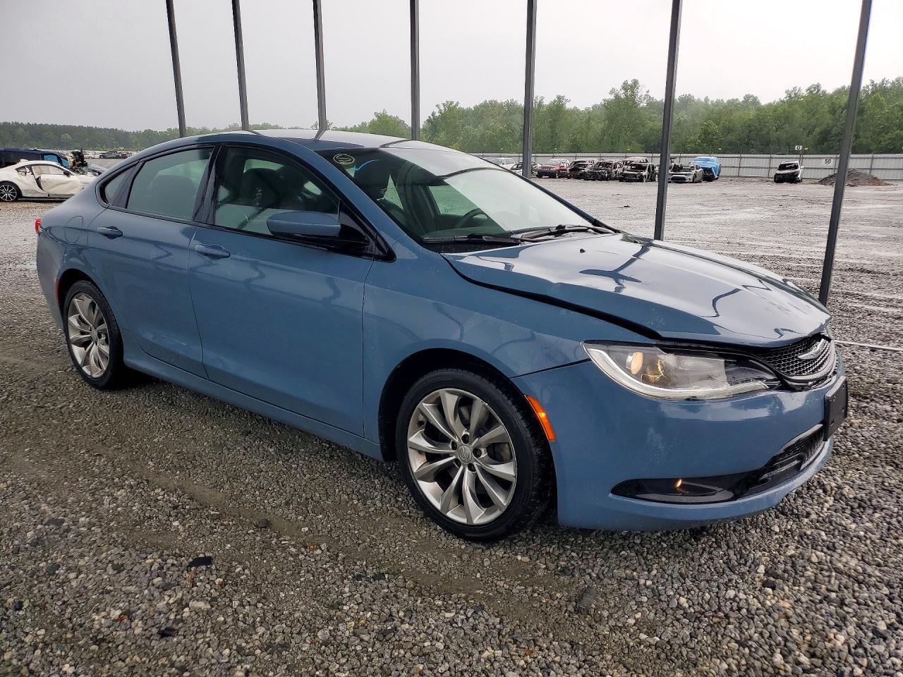2015 CHRYSLER 200
