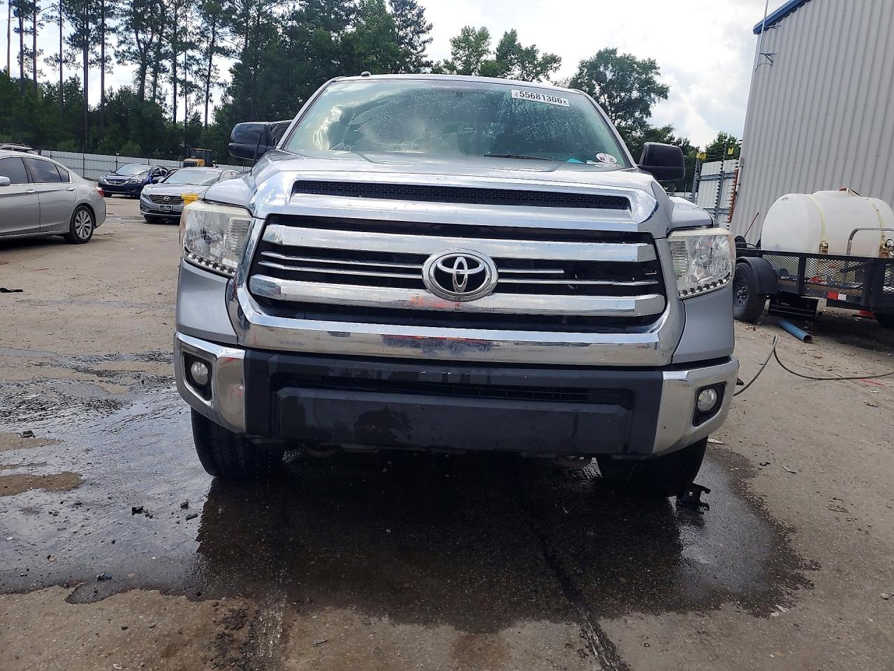 2017 TOYOTA TUNDRA