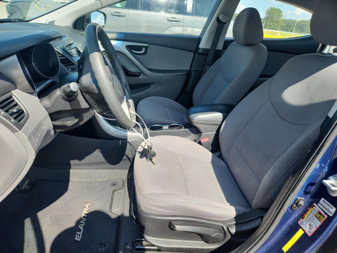 2016 HYUNDAI ELANTRA