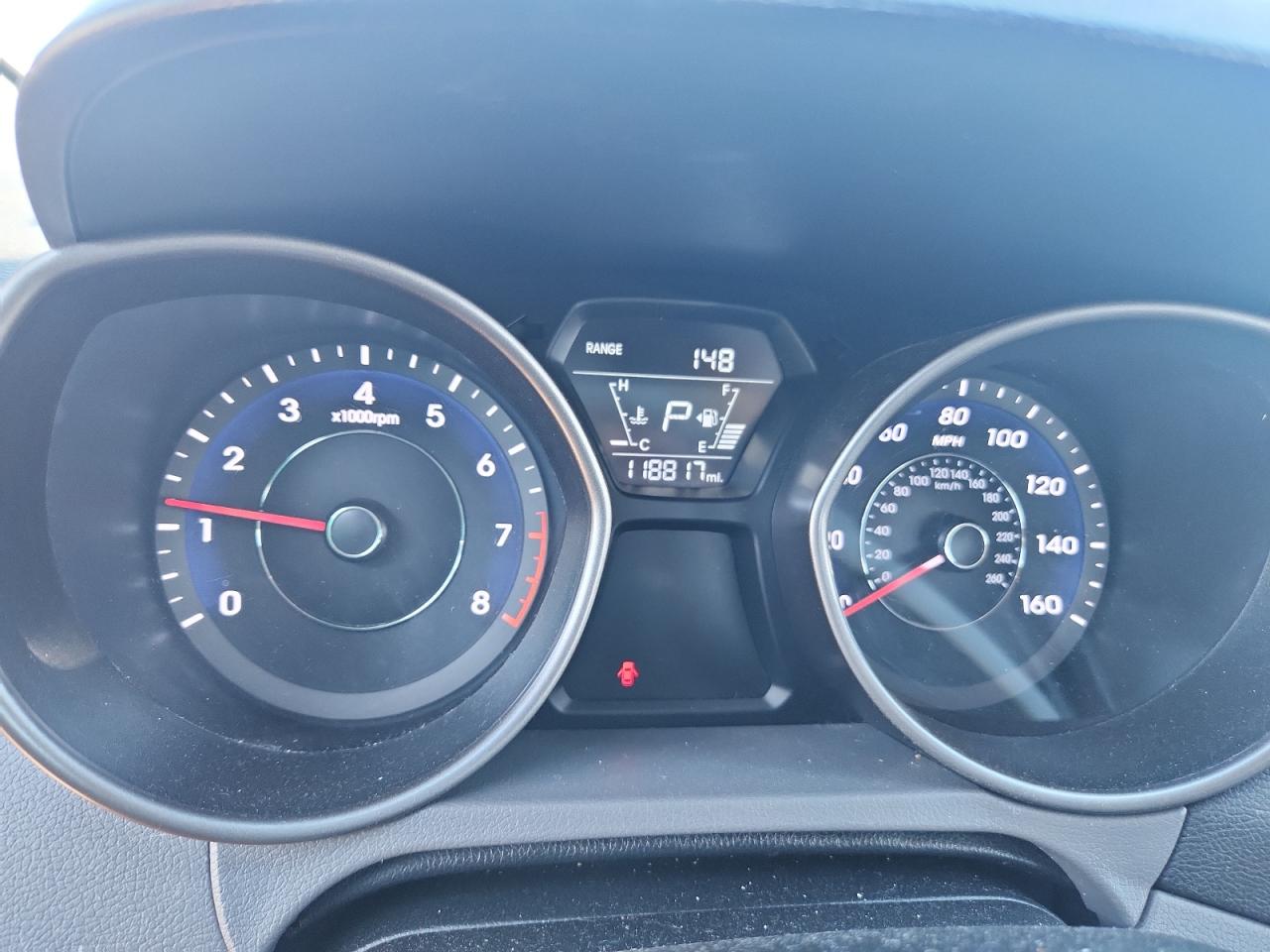 2016 HYUNDAI ELANTRA