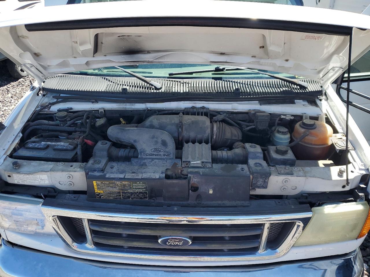 2004 FORD ECONOLINE