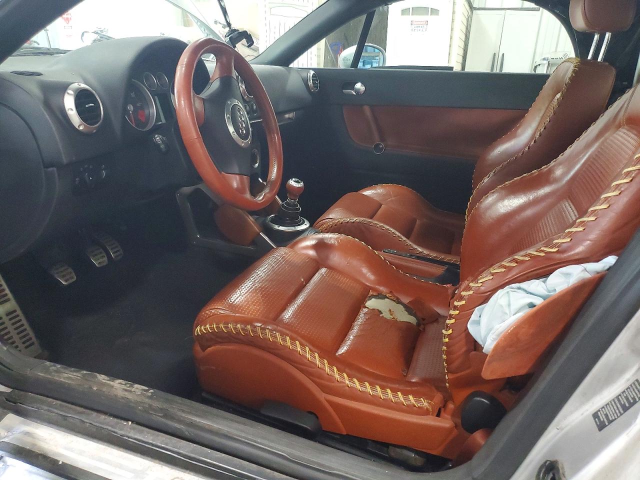 2002 AUDI TT