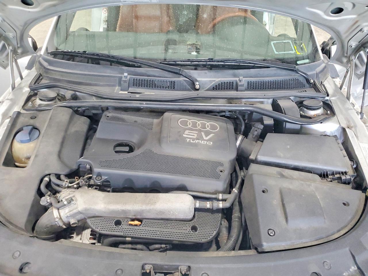 2002 AUDI TT