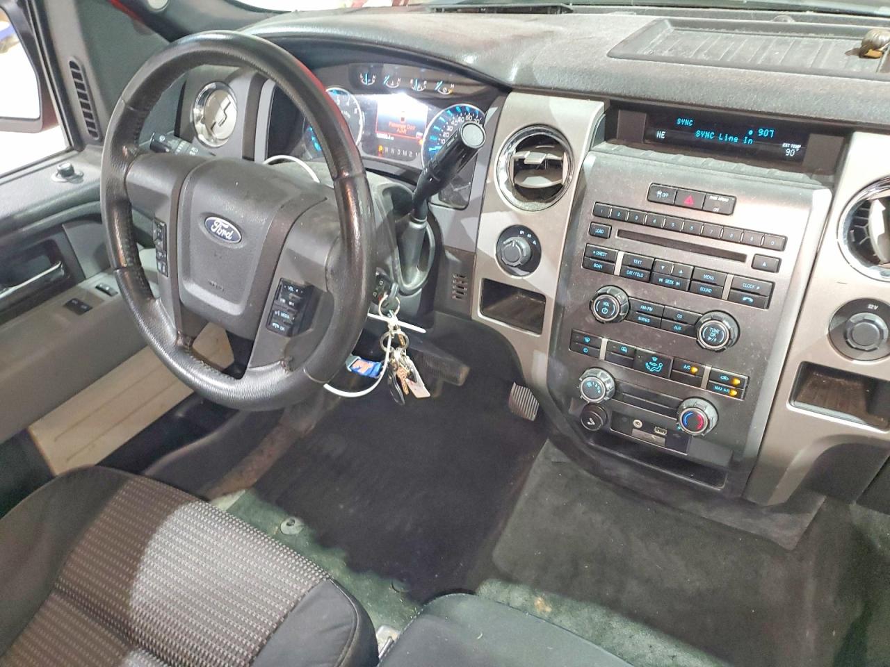2012 FORD F150