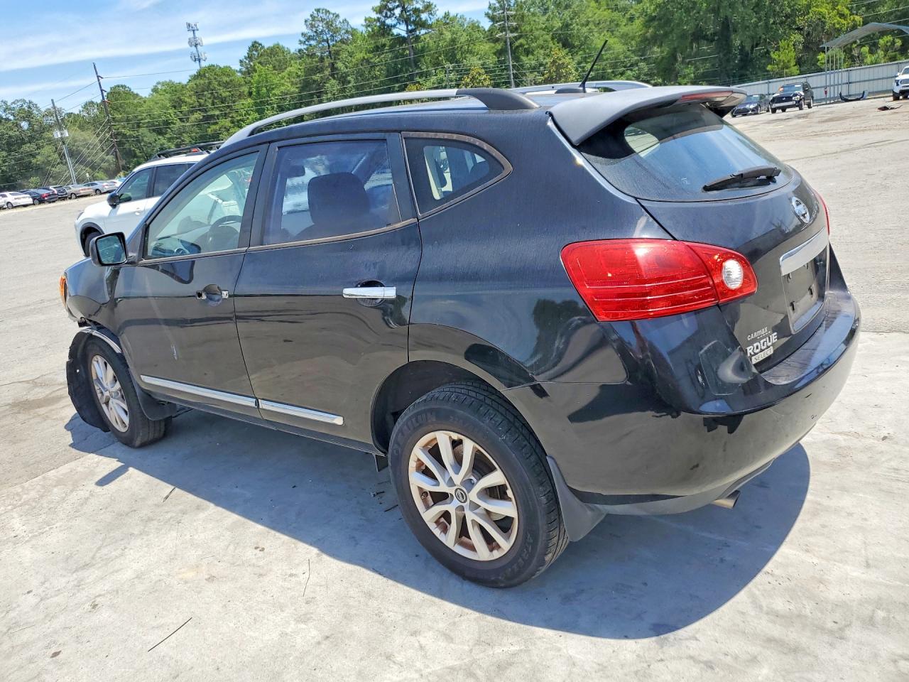 2014 NISSAN ROGUE