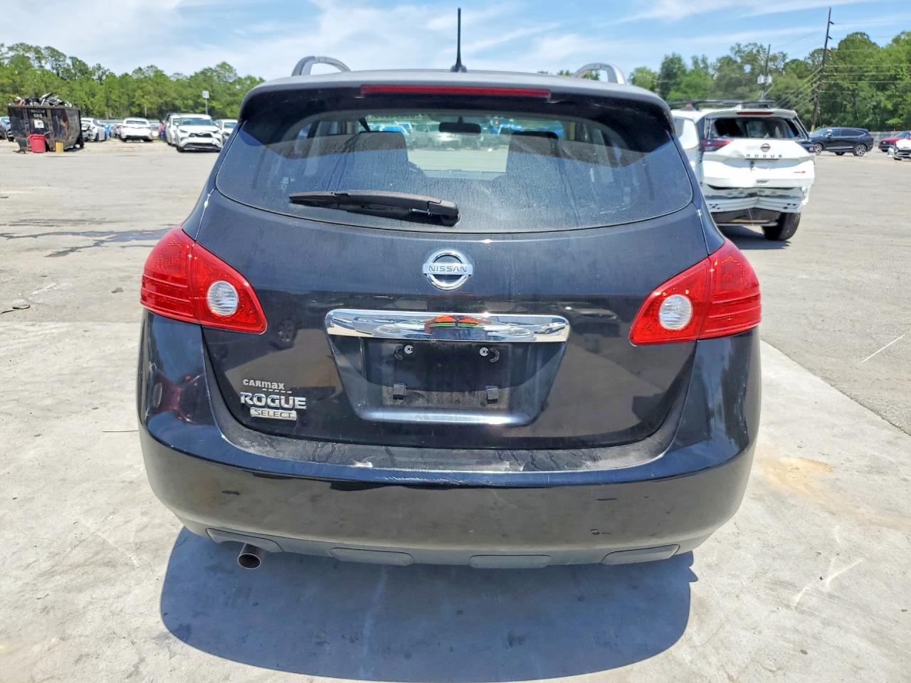 2014 NISSAN ROGUE