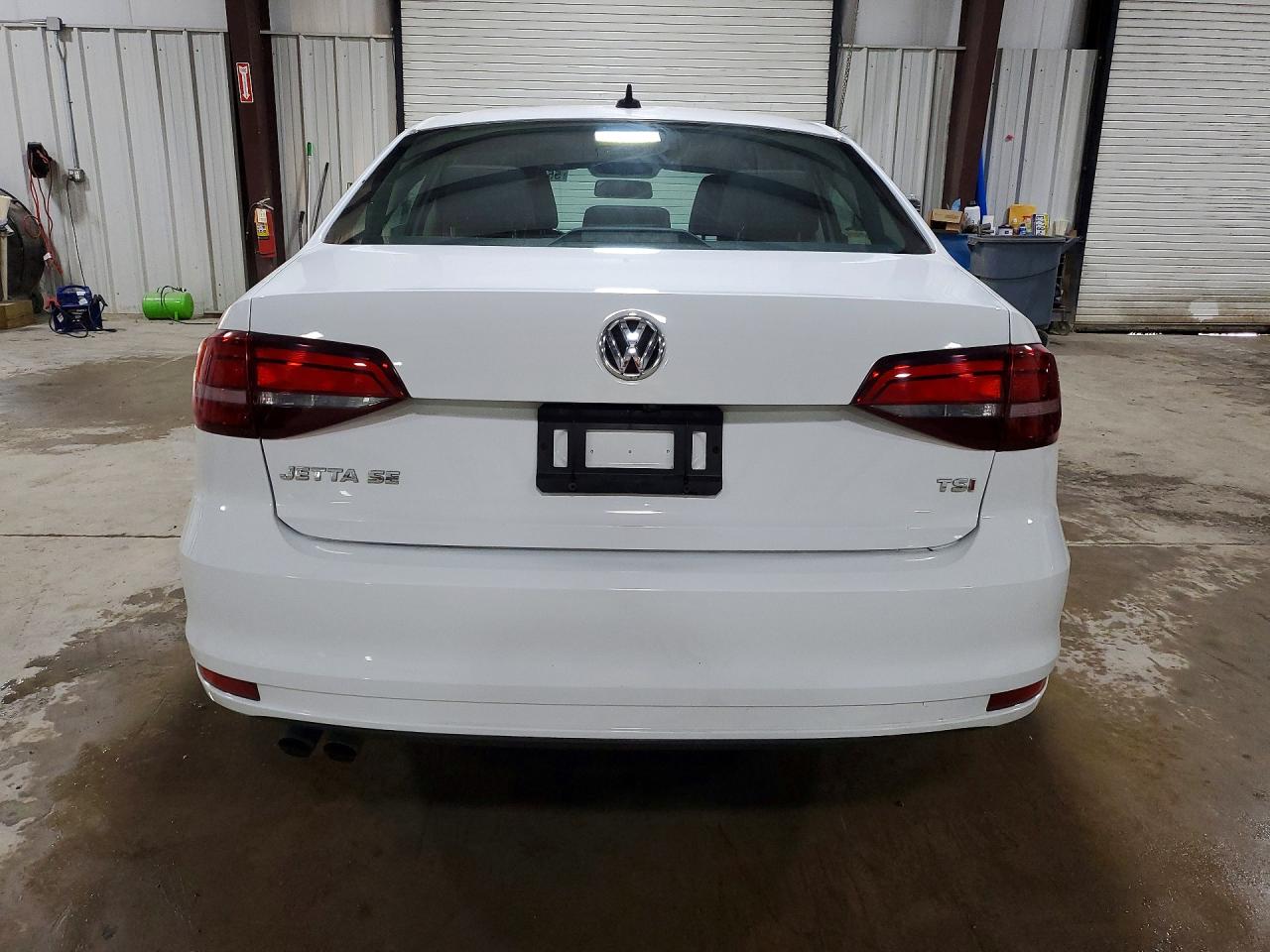 2018 VOLKSWAGEN JETTA