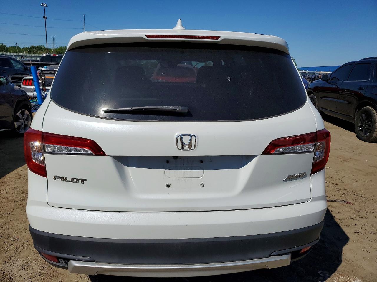 2020 HONDA PILOT