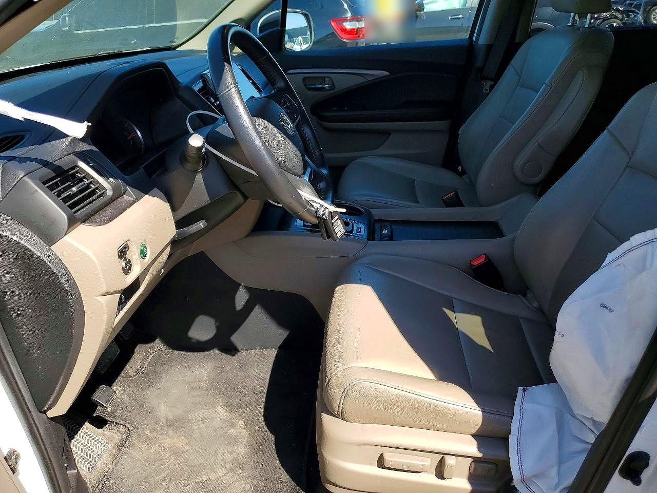2020 HONDA PILOT