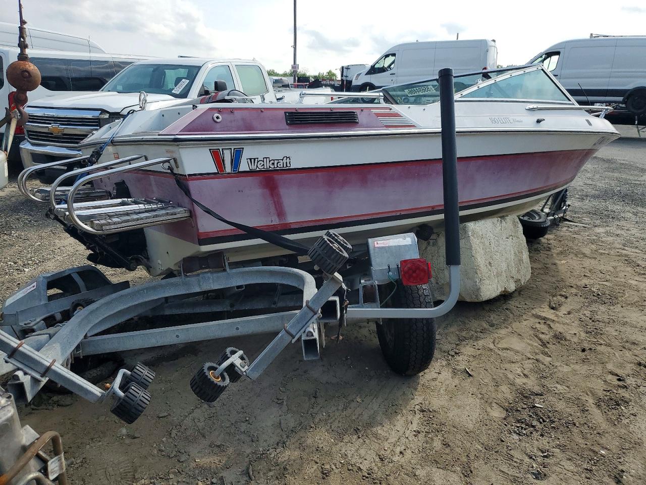 1986 WELLCRAFT 185 ELITE