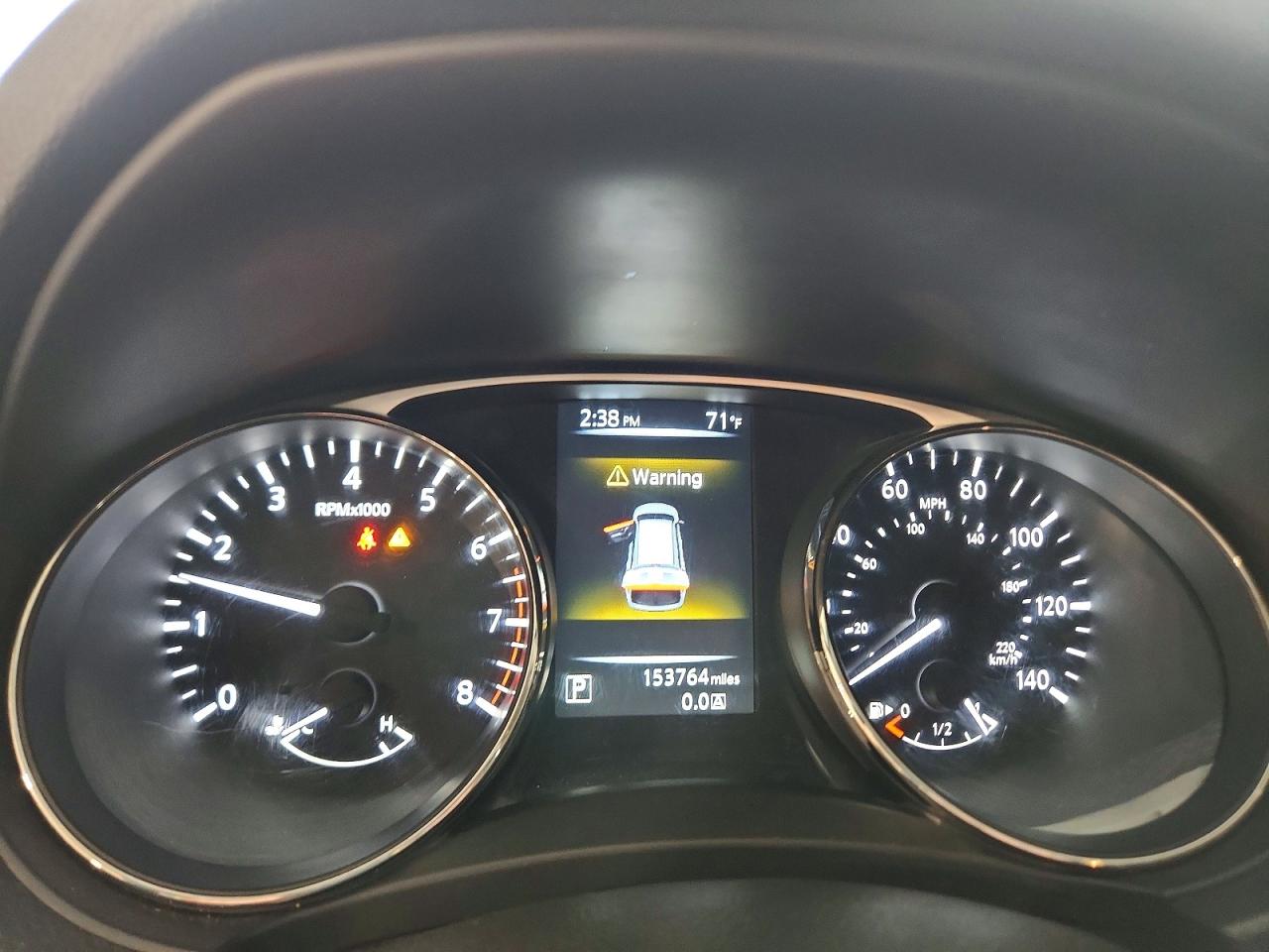 2015 NISSAN ROGUE