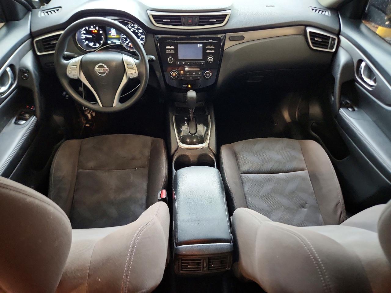 2015 NISSAN ROGUE
