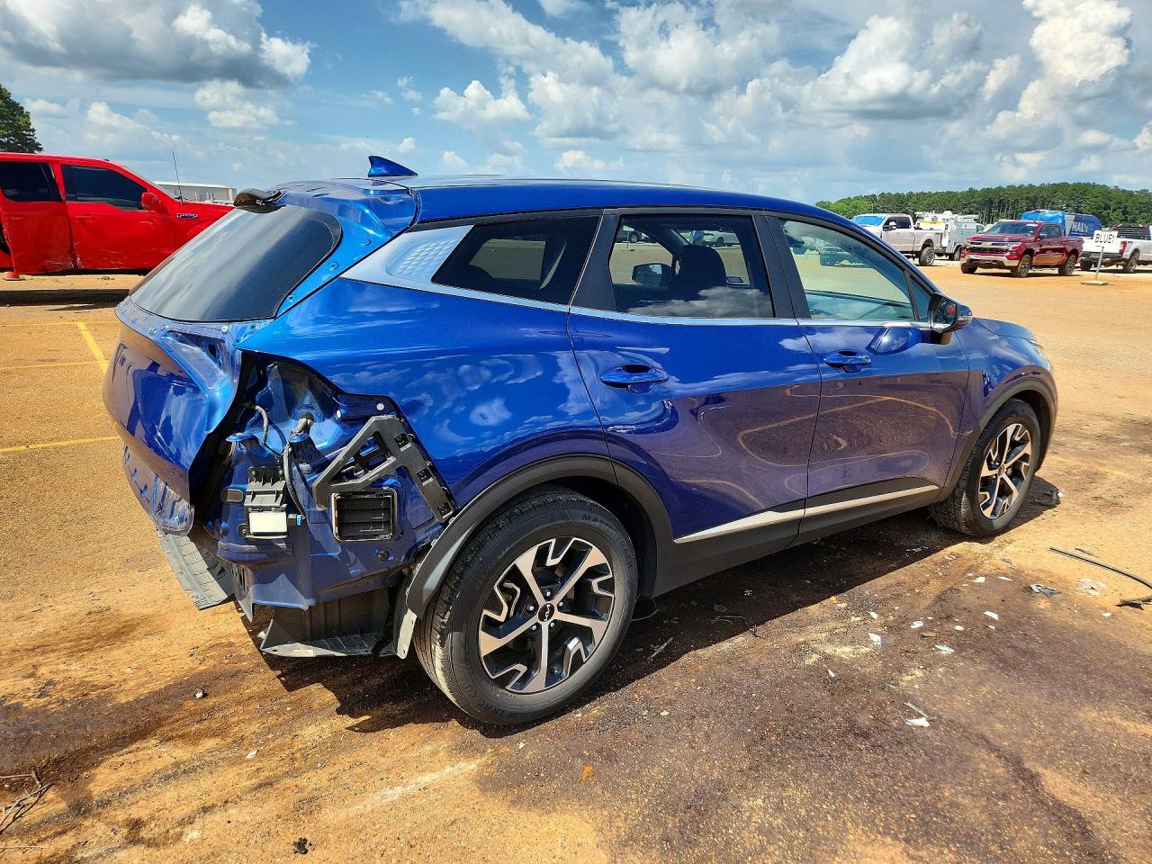 2025 KIA SPORTAGE