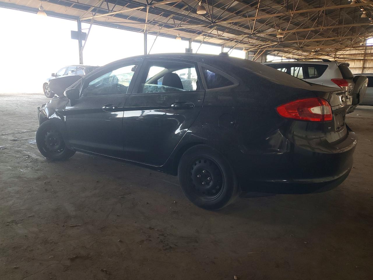 2013 FORD FIESTA