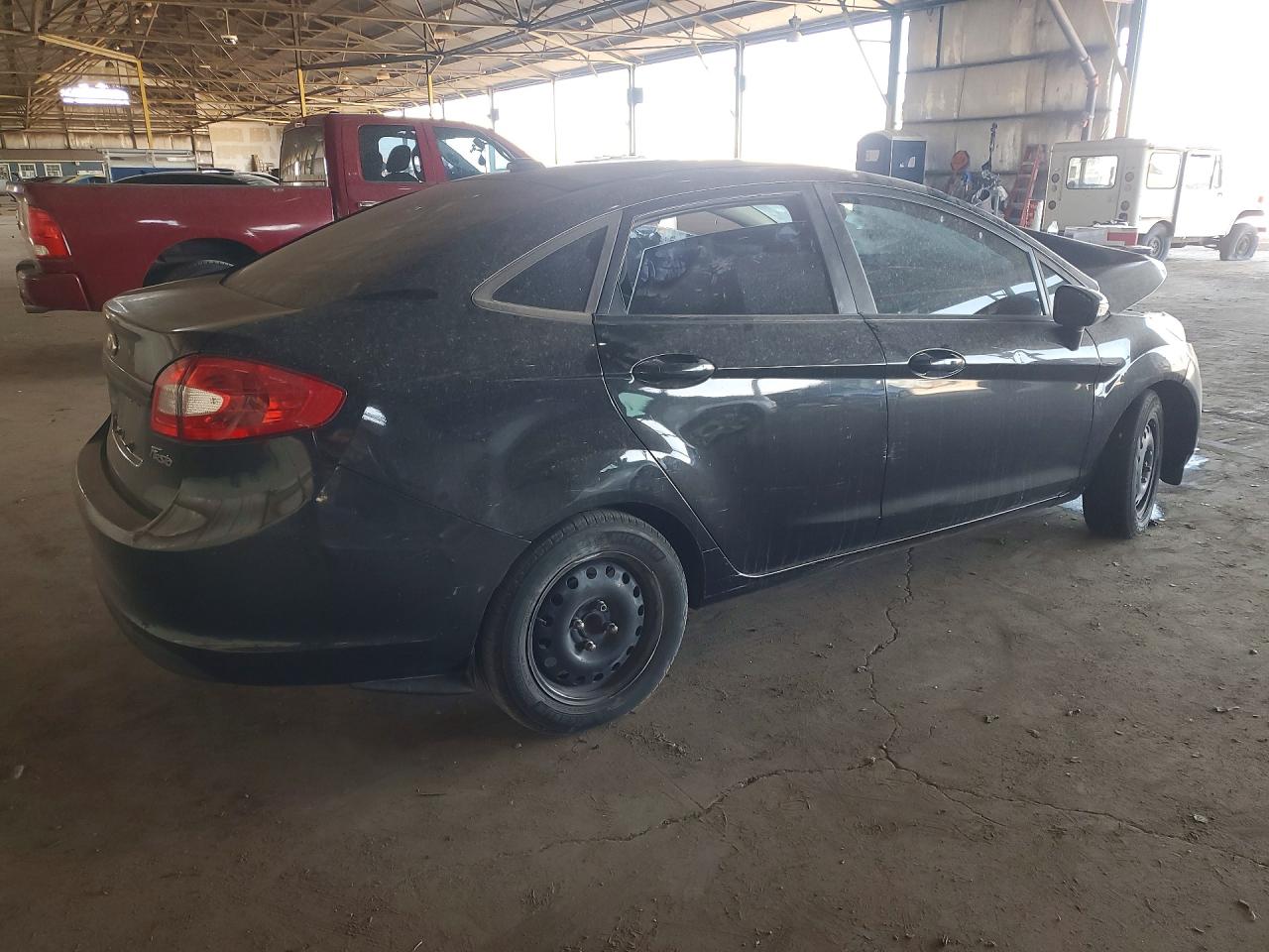 2013 FORD FIESTA
