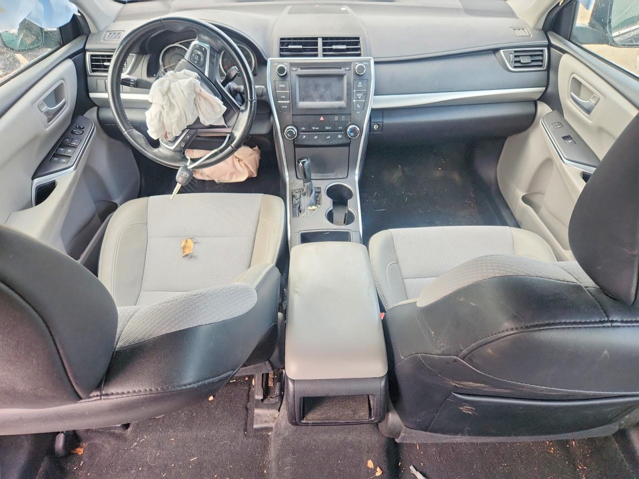2016 TOYOTA CAMRY