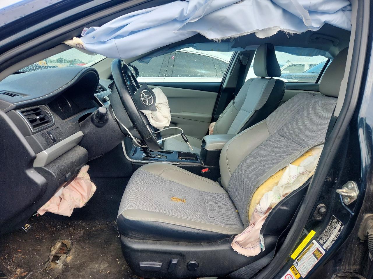 2016 TOYOTA CAMRY