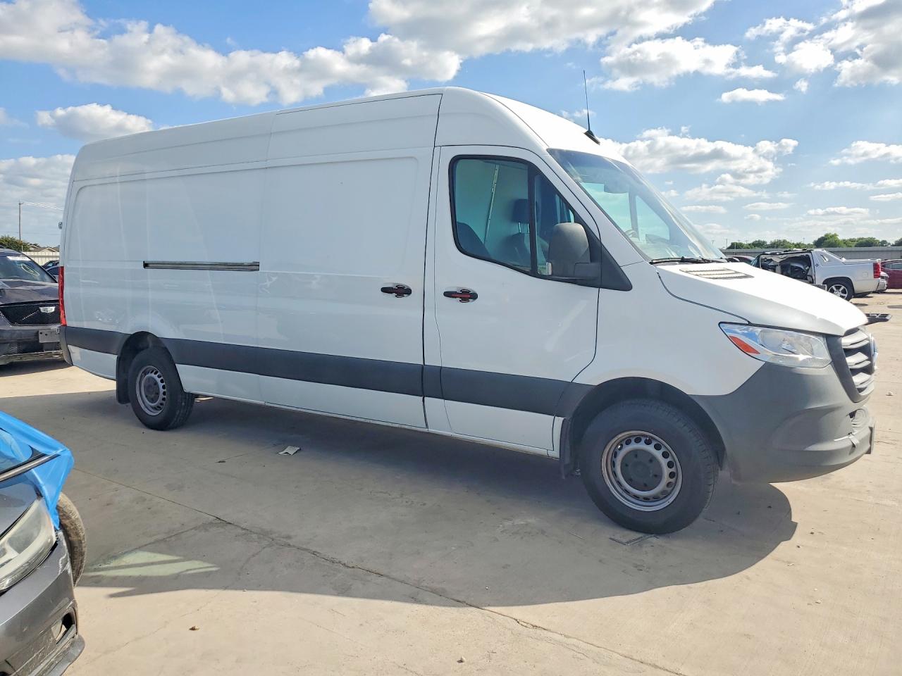 2021 MERCEDES BENZ SPRINTER