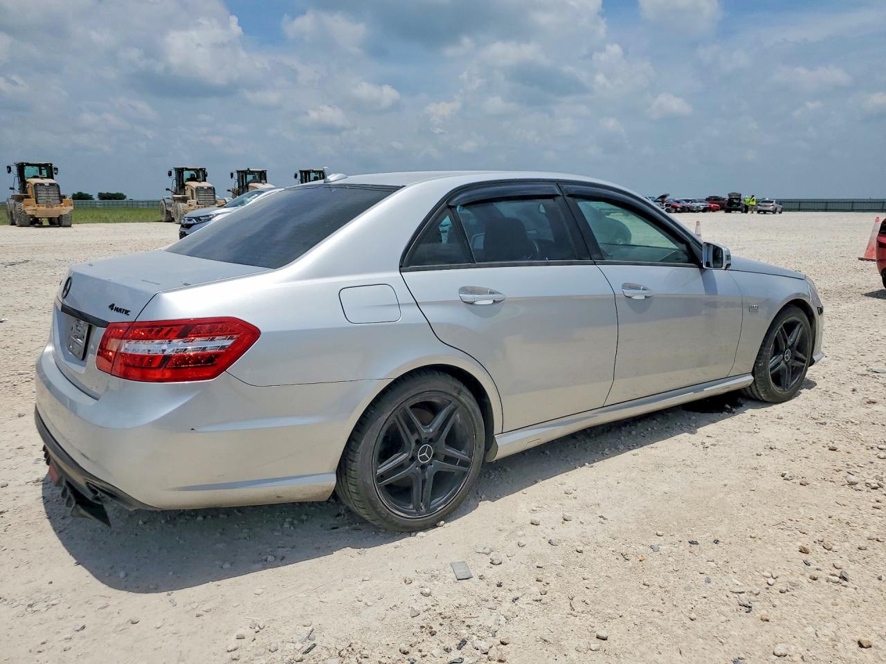 2012 MERCEDES-BENZ E-CLASS