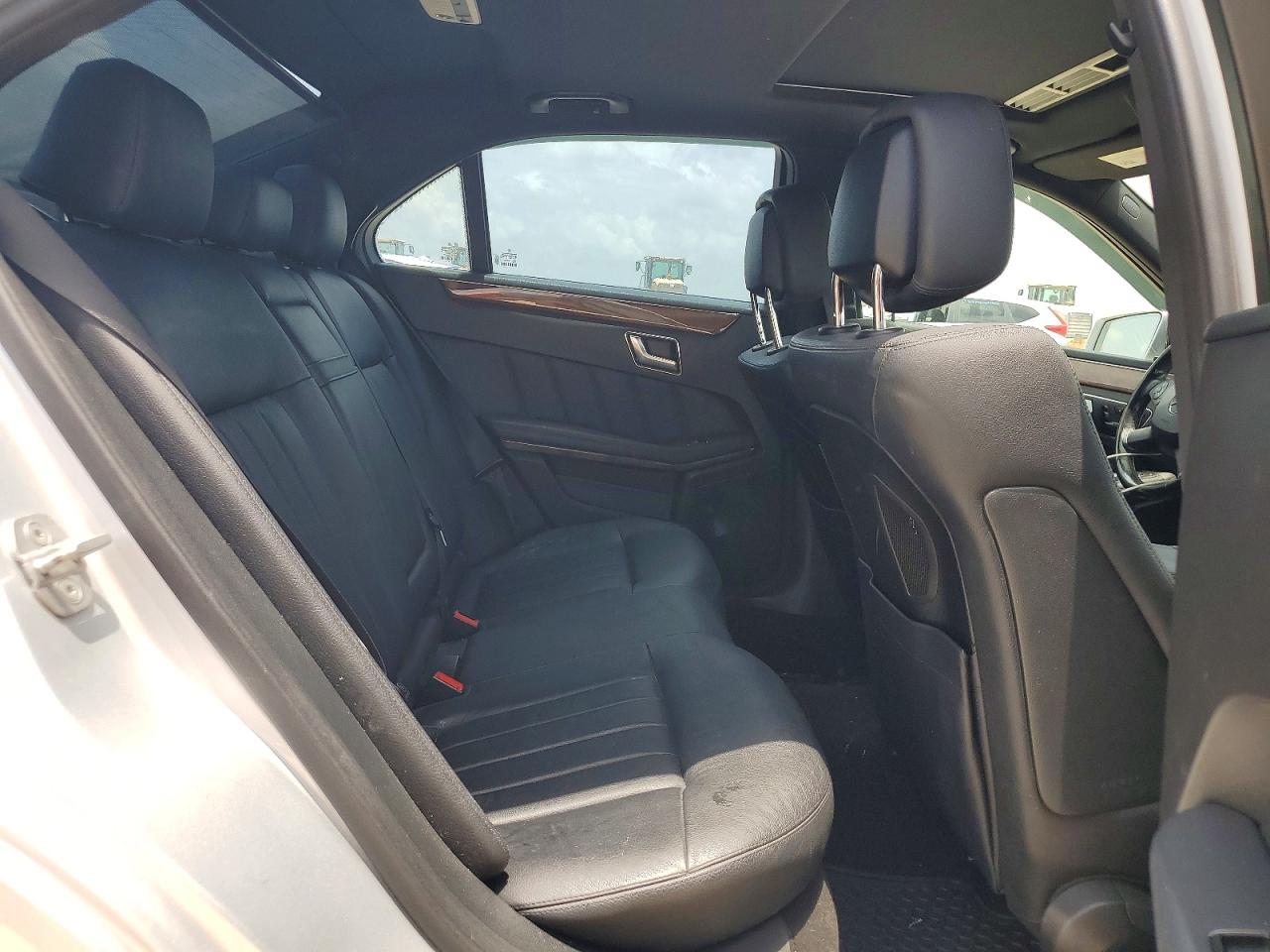 2012 MERCEDES-BENZ E-CLASS