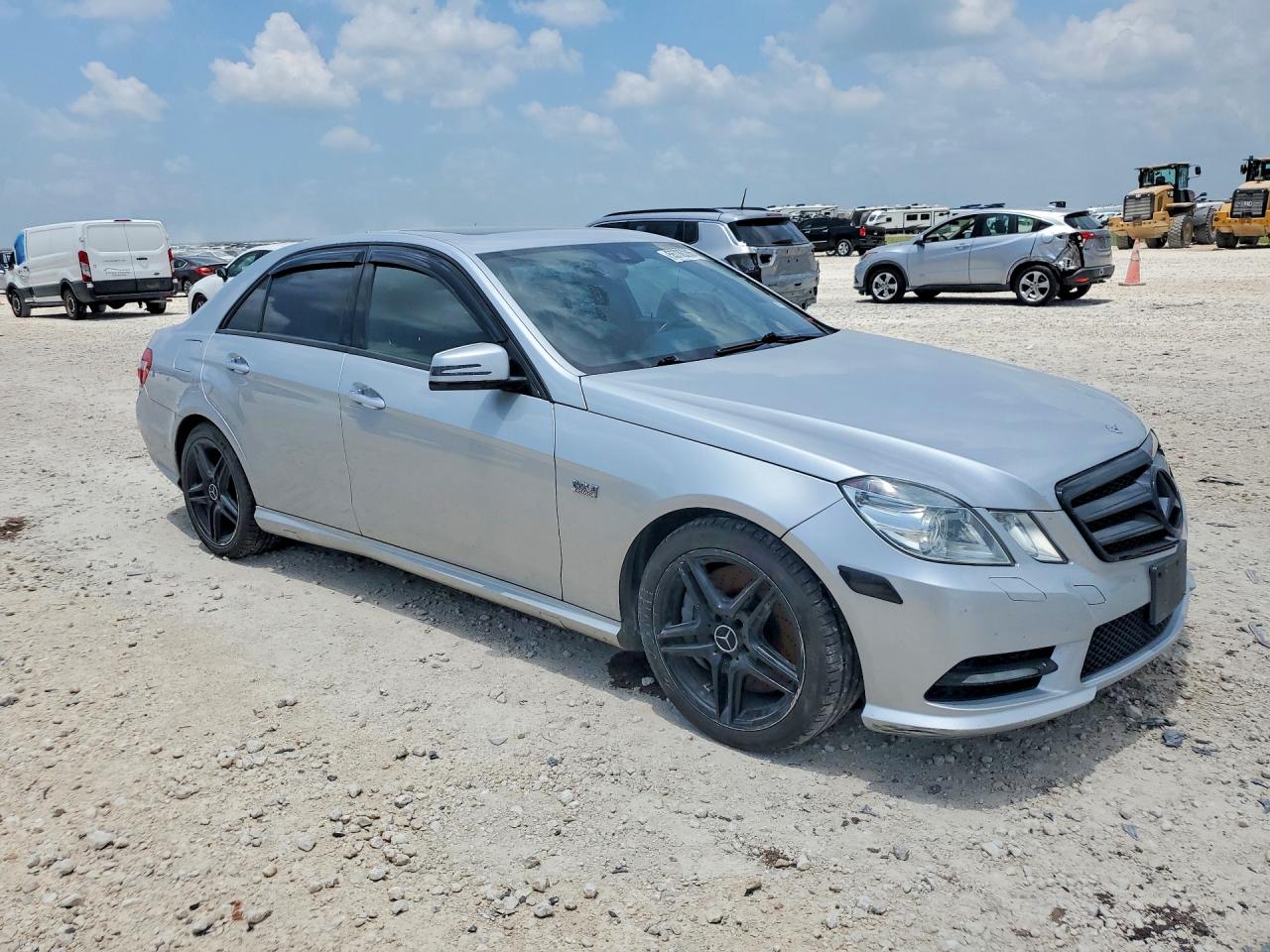 2012 MERCEDES-BENZ E-CLASS