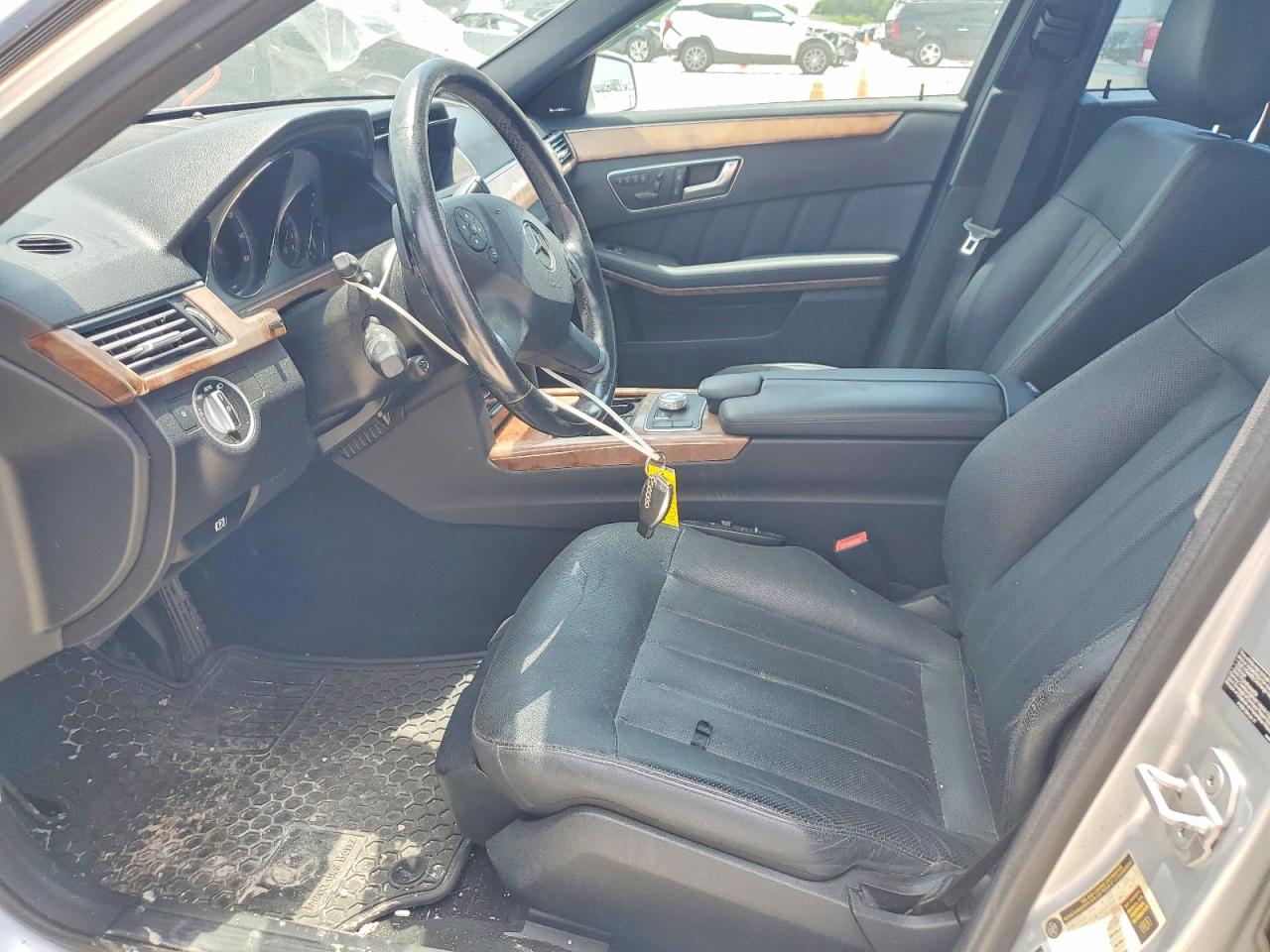 2012 MERCEDES-BENZ E-CLASS