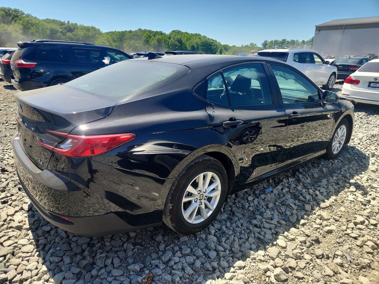 2025 TOYOTA CAMRY