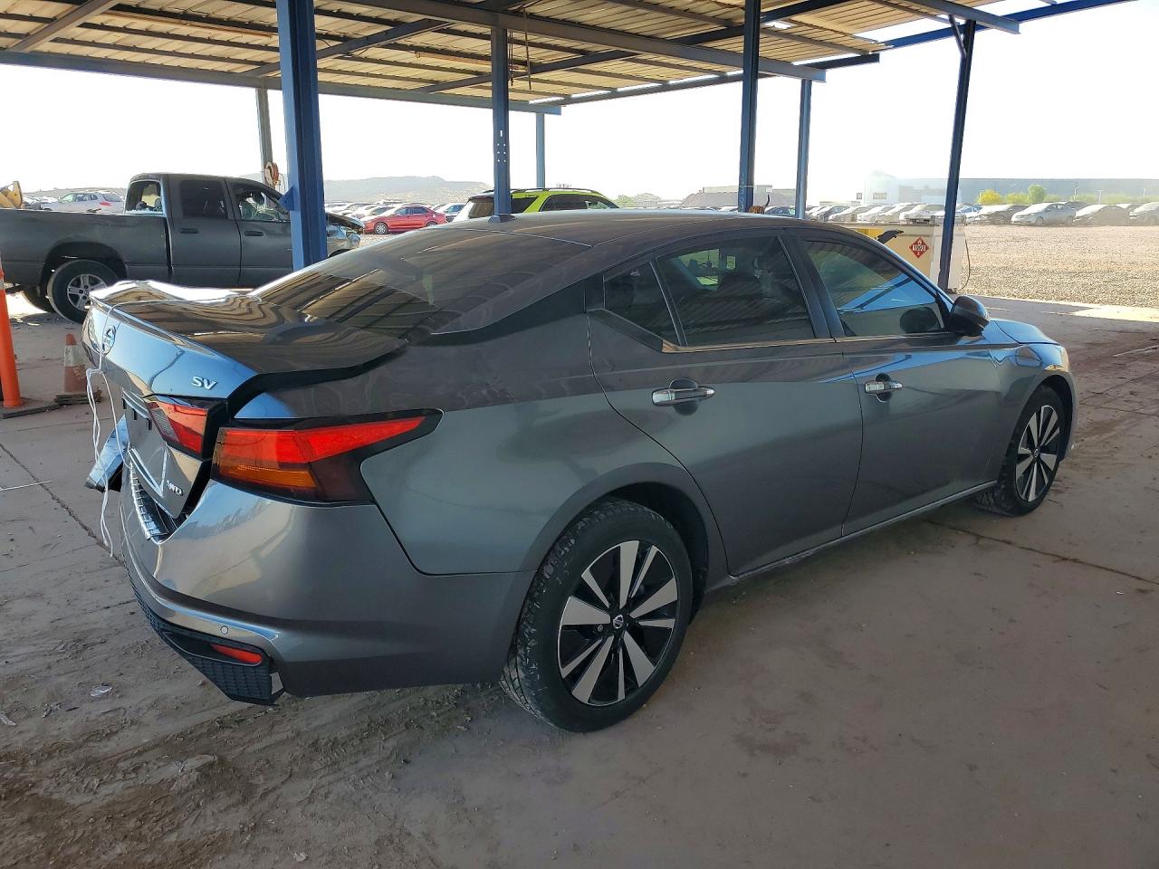 2022 NISSAN ALTIMA