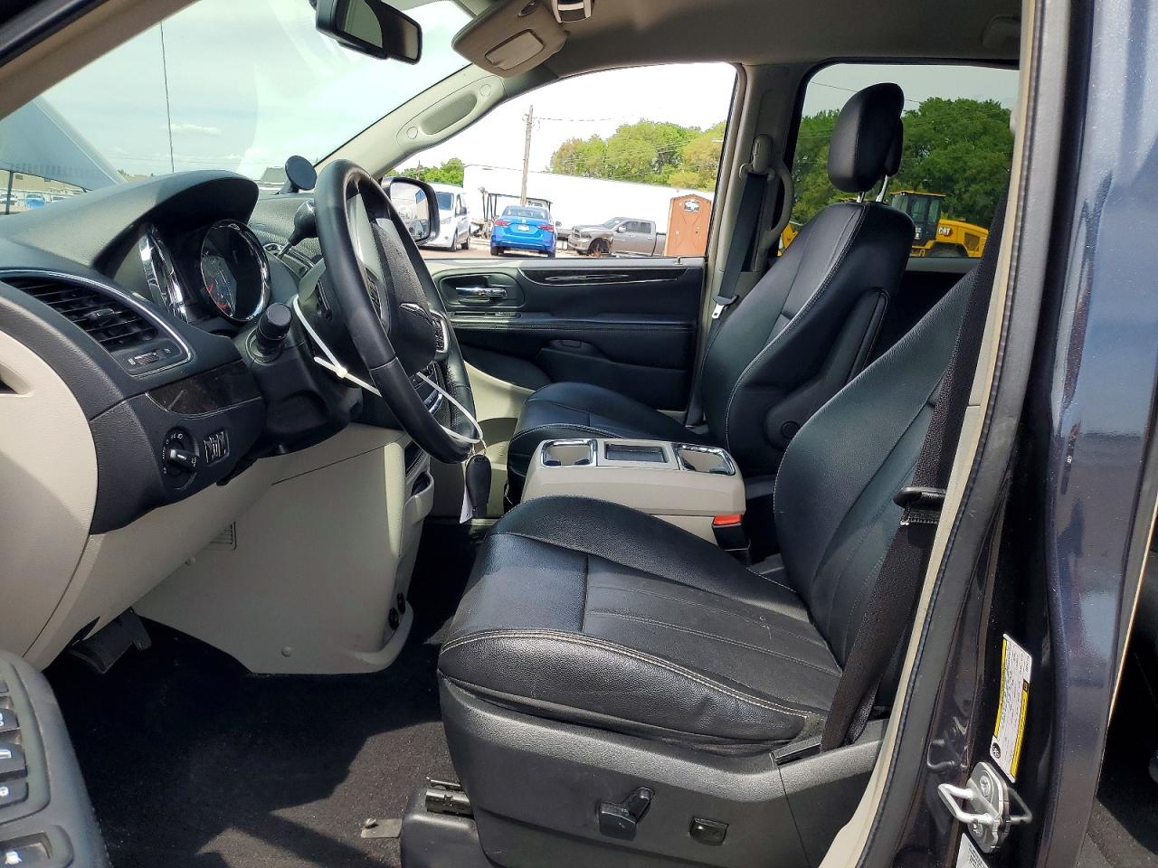 2014 CHRYSLER MINIVAN