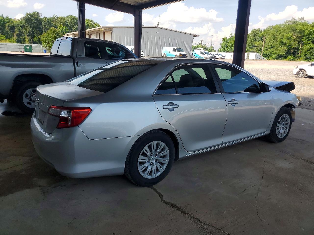 2012 TOYOTA CAMRY