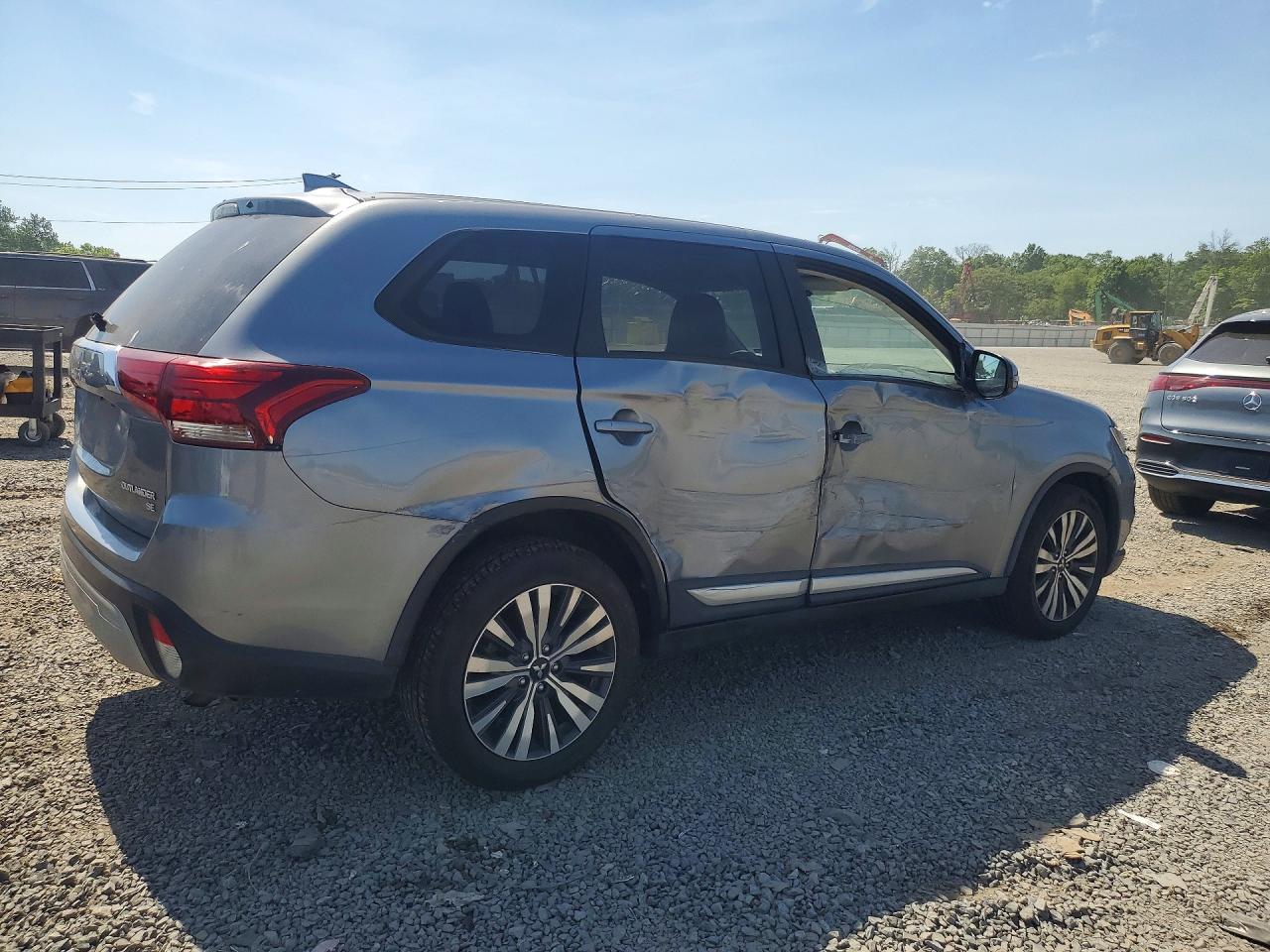 2019 MITSUBISHI OUTLANDER