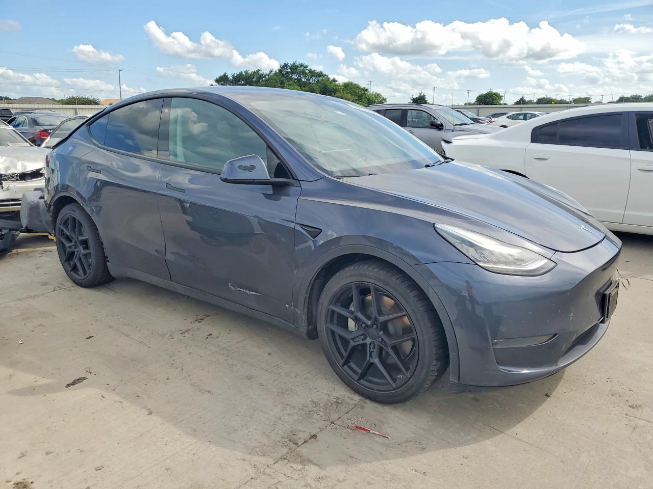 2020 TESLA MODEL Y