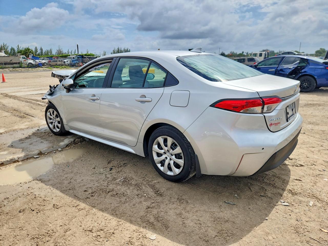 2025 TOYOTA COROLLA