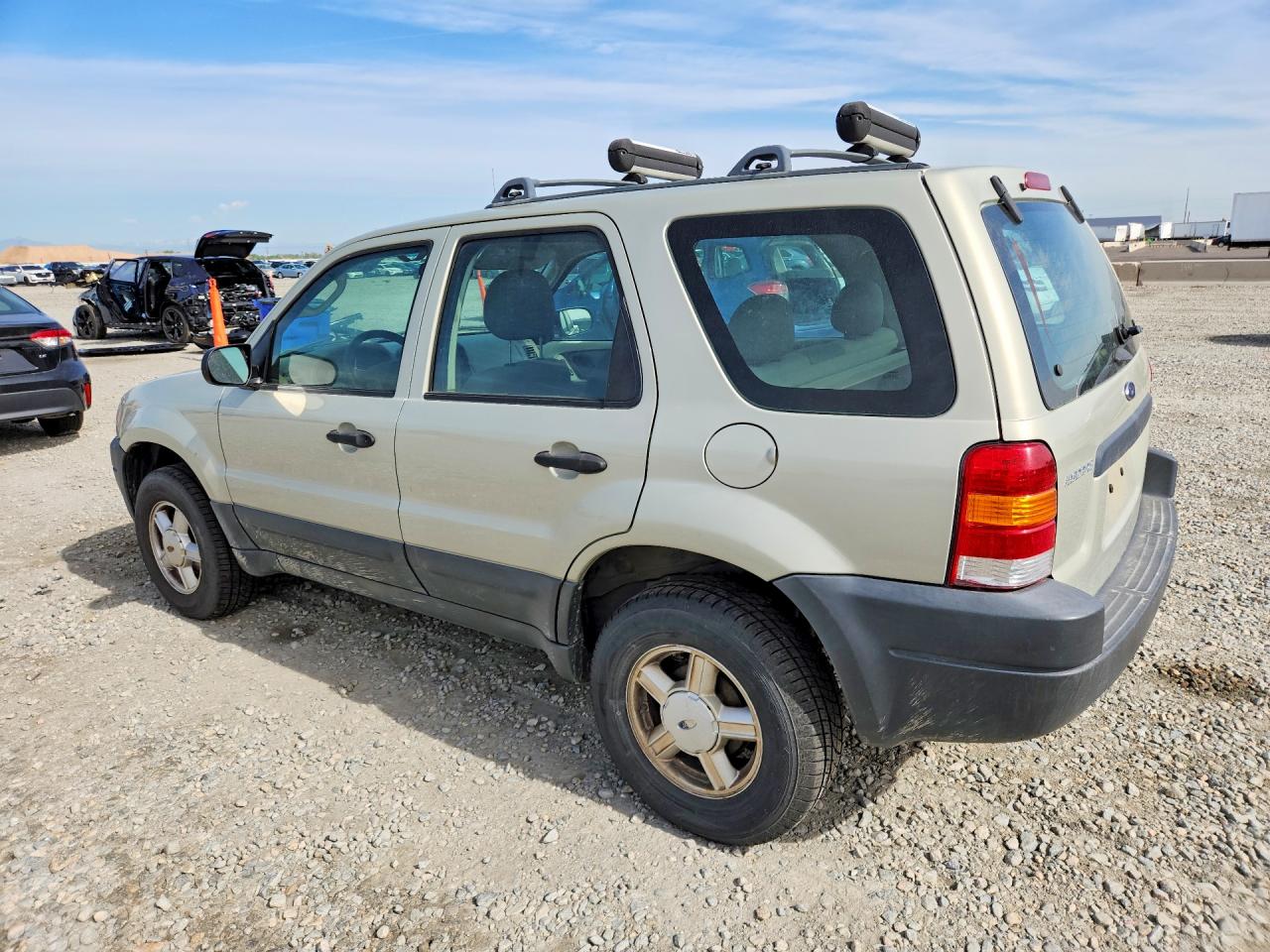 2003 FORD ESCAPE