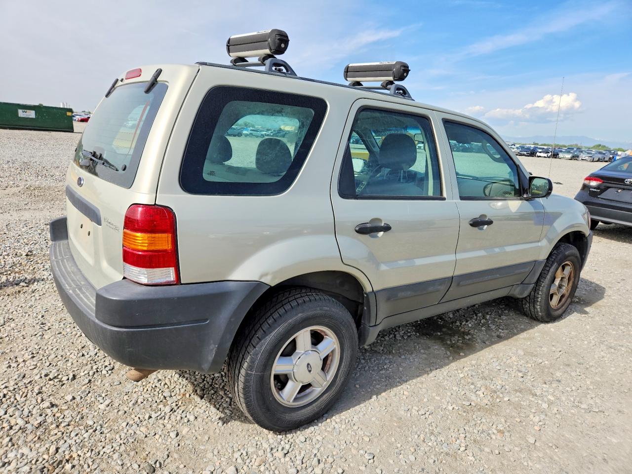 2003 FORD ESCAPE