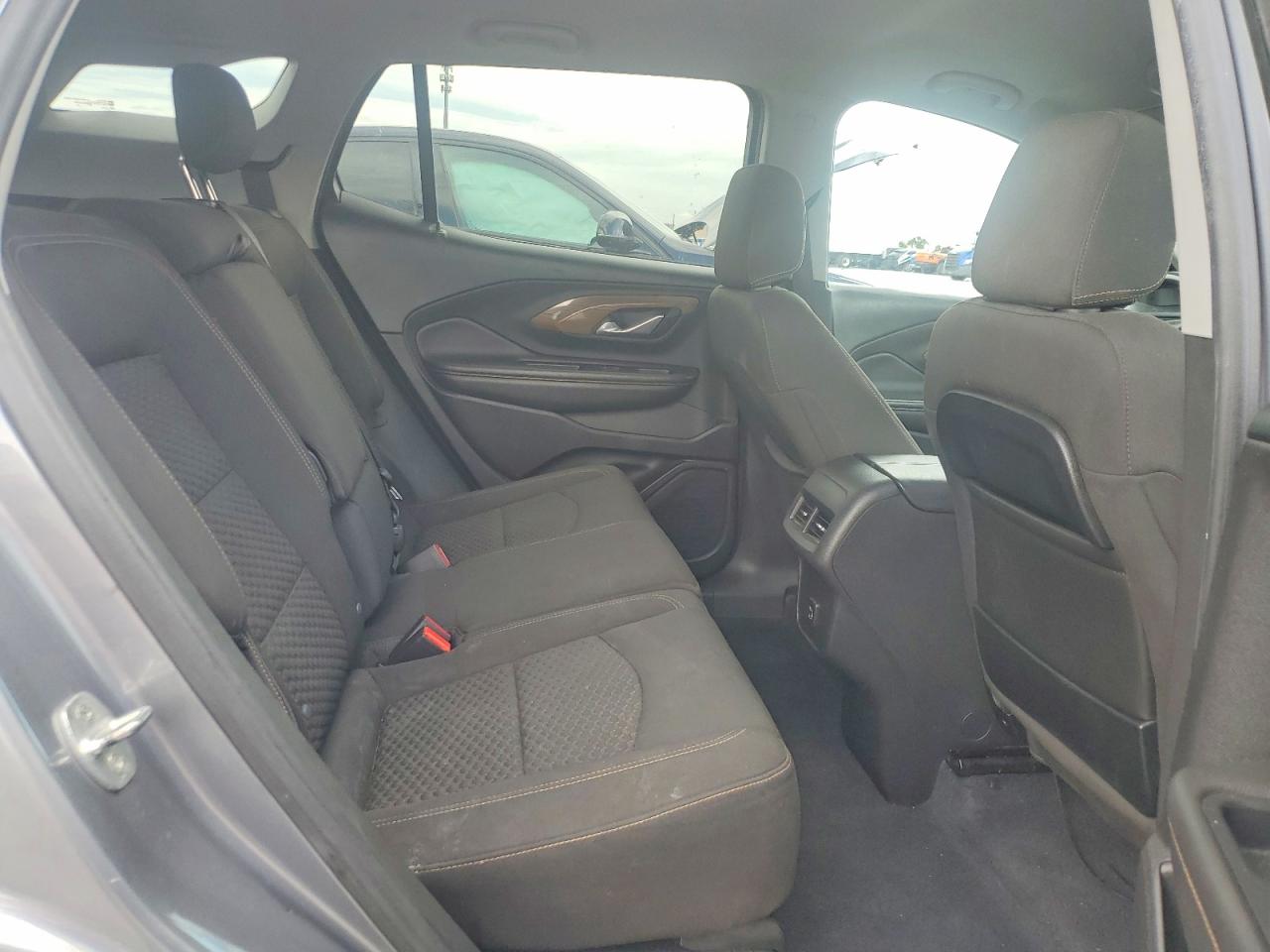 2020 GMC TERRAIN