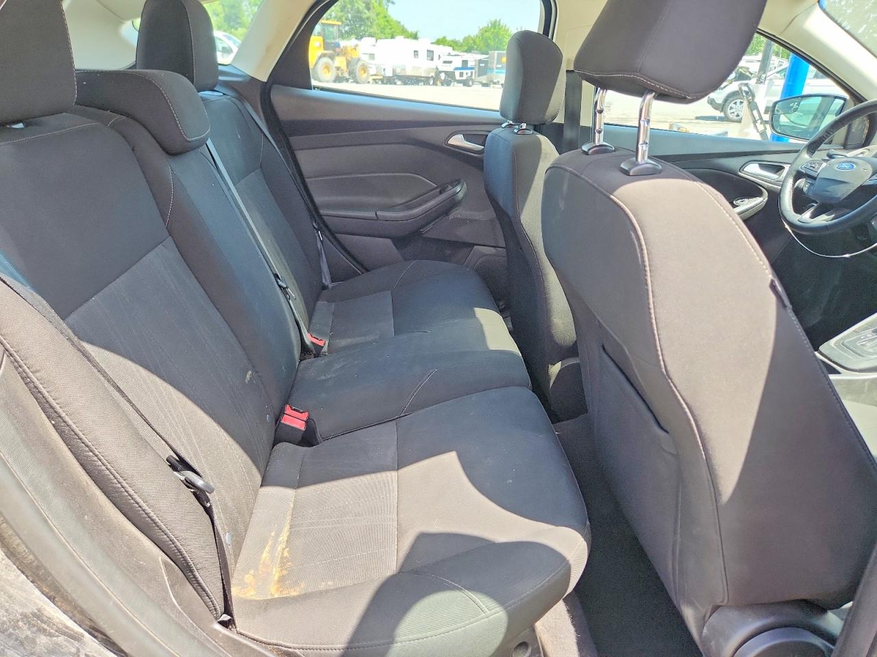 2015 FORD FOCUS