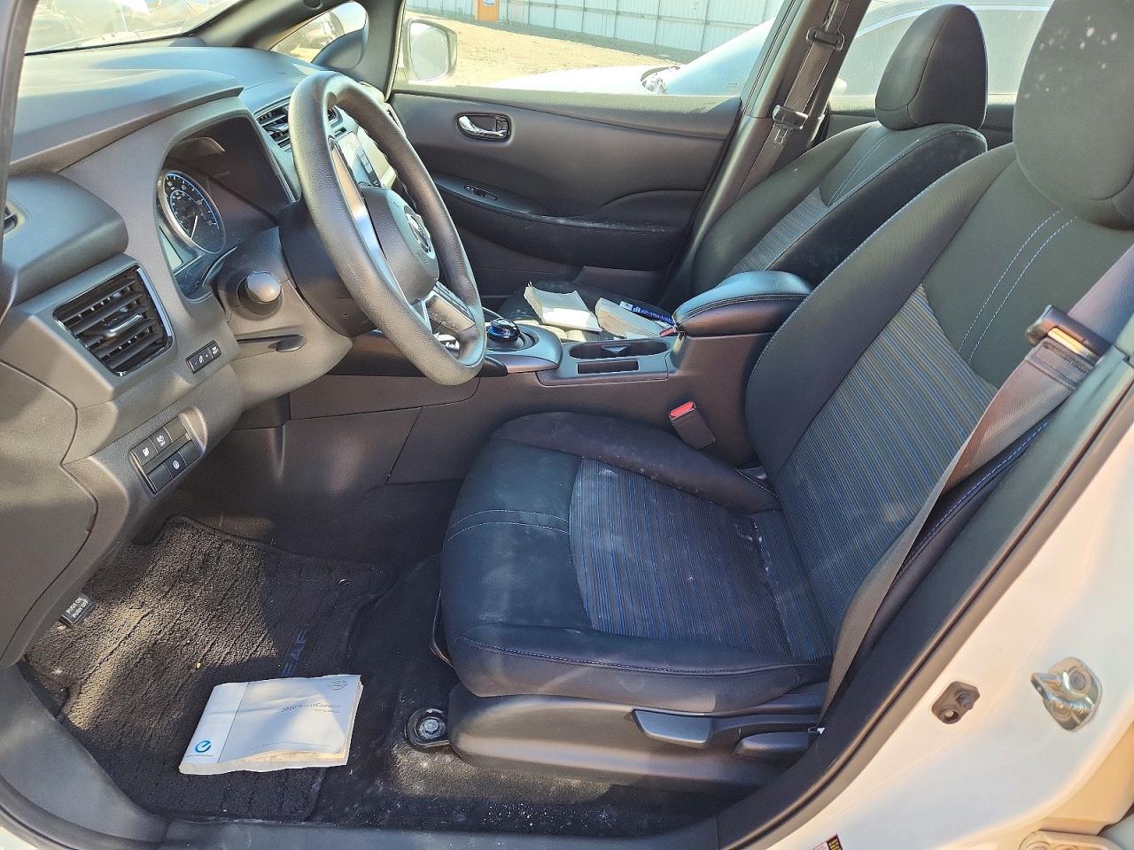 2020 NISSAN LEAF