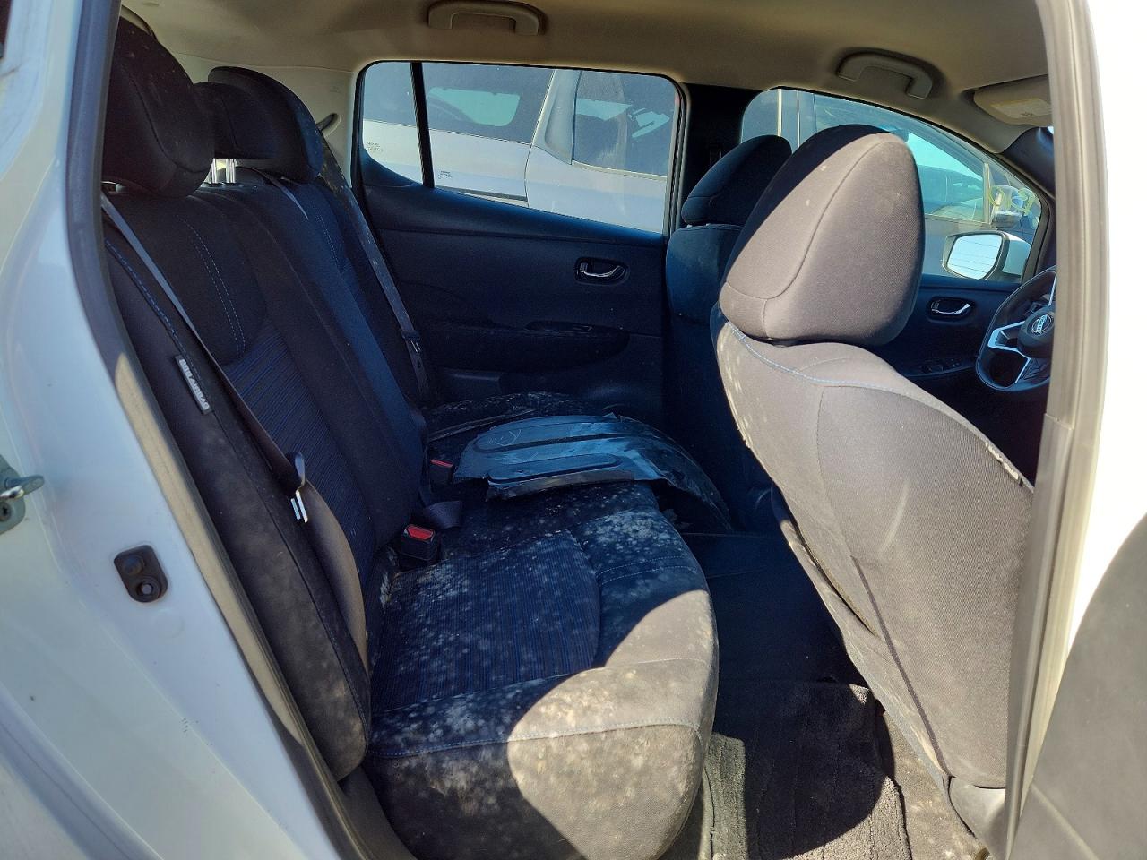 2020 NISSAN LEAF