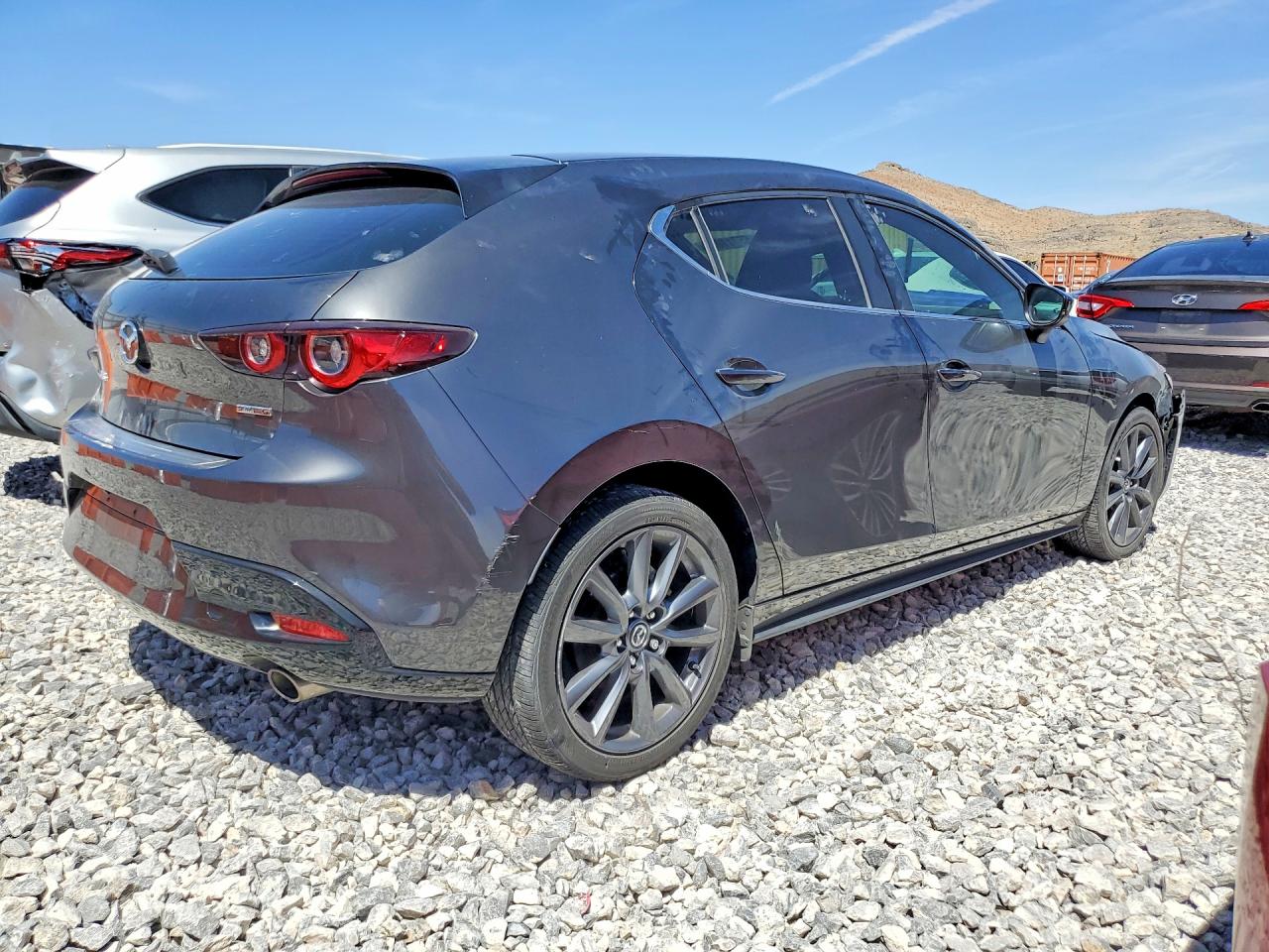 2022 MAZDA 3
