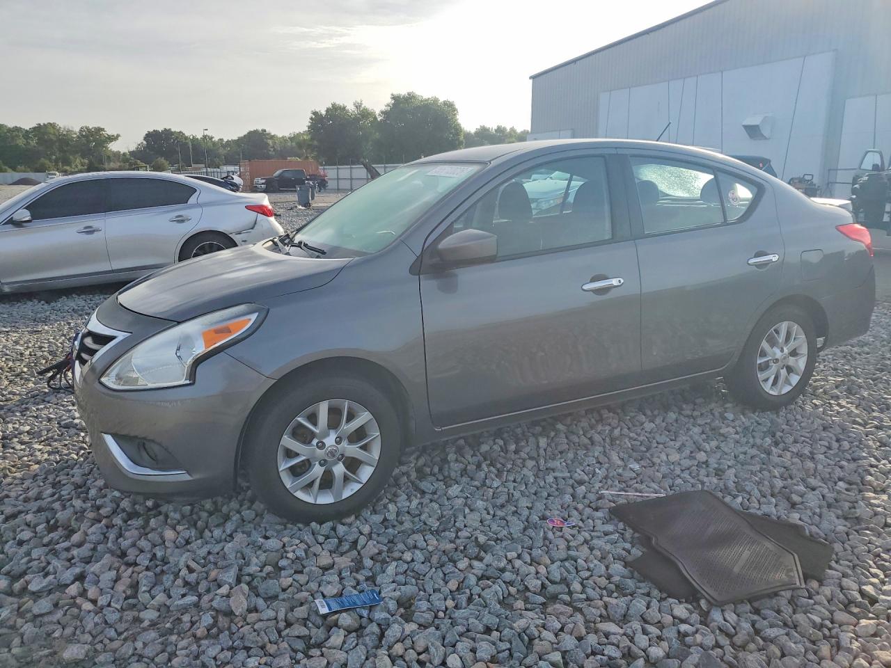 2018 NISSAN VERSA
