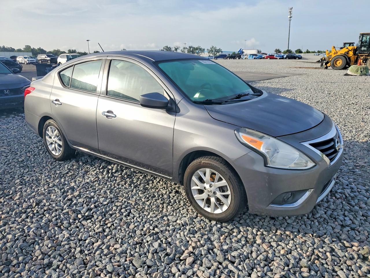 2018 NISSAN VERSA