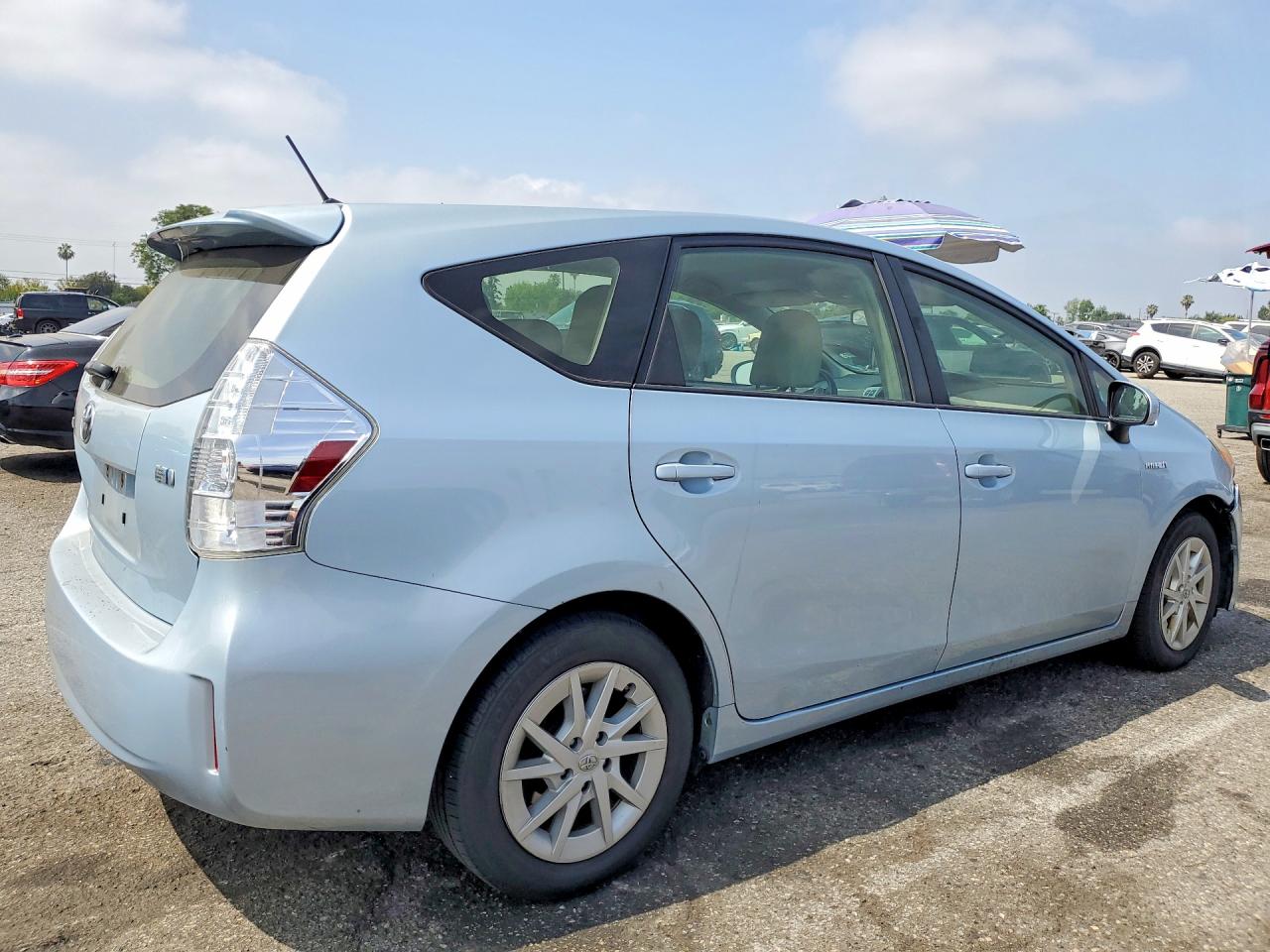 2014 TOYOTA PRIUS